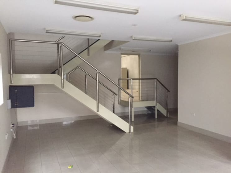 Click to view all images Unit 2, 30 Kinta Drive Beresfield NSW 2322 - Image 3