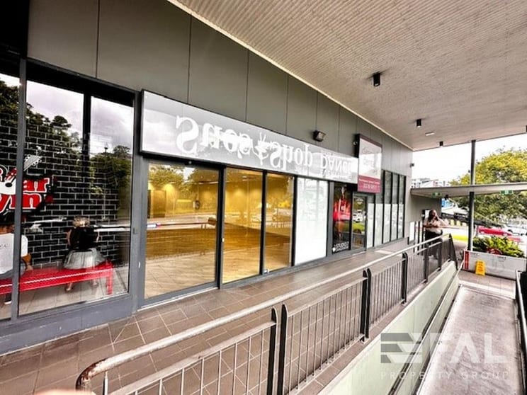 Click to view all images Shop 7/100 Coonan Street Indooroopilly QLD 4068 - Image 1