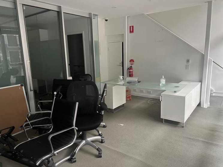 Click to view all images 7/365 Docklands Drive Docklands VIC 3008 - Image 3