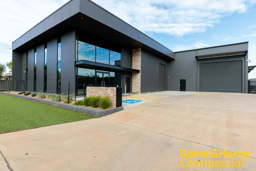 3 Commercial Avenue Dubbo NSW 2830 - Image 1