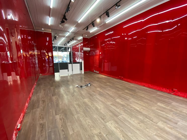 Click to view all images 360 Chapel Street South Yarra VIC 3141 - Image 2