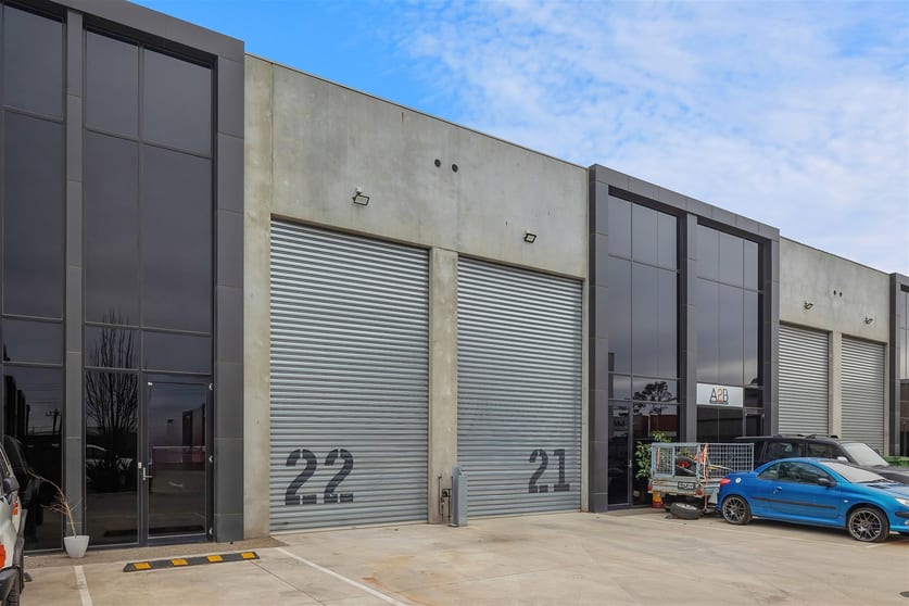 22/10 Cawley Road Yarraville VIC 3013 - Image 2