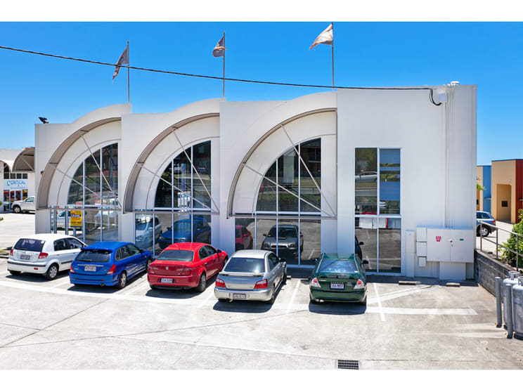 Click to view all images 2/172 Redland Bay Road Capalaba QLD 4157 - Image 1