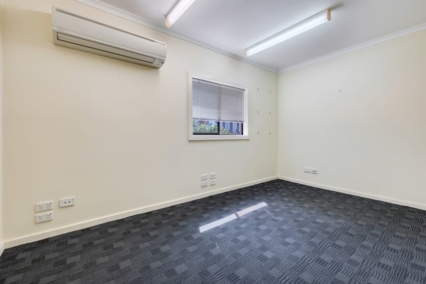 Click to view all images 15 Cavenagh Street Darwin City NT 0800 - Image 3