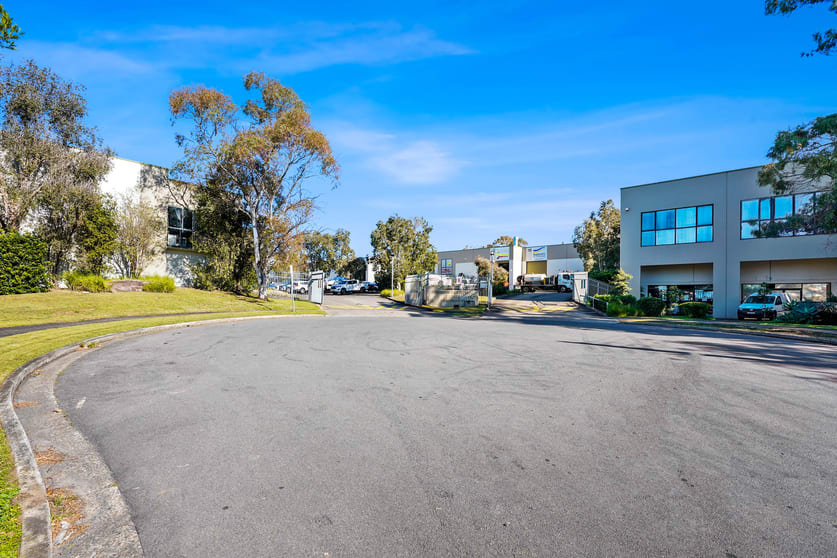 Click to view all images Unit 7/63 Norman Street Peakhurst NSW 2210 - Image 3