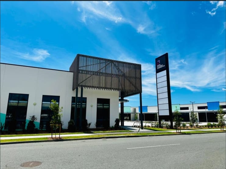 Click to view all images Unit 3/15 City Centre Drive Upper Coomera QLD 4209 - Image 2