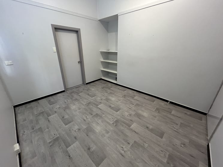 5/5 Shore Street East Cleveland QLD 4163 - Image 2