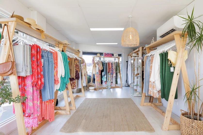 1/75 Chapel Street Cowes VIC 3922 - Image 2