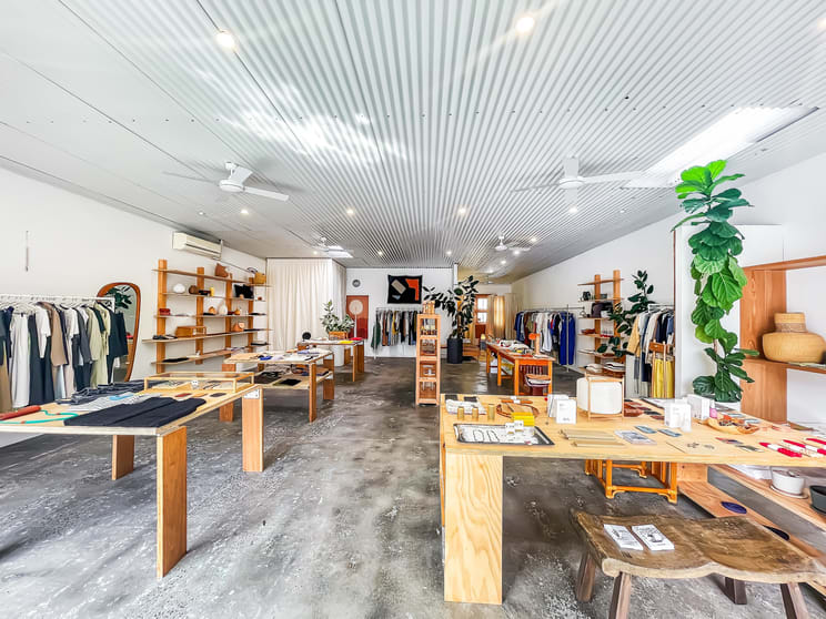 Click to view all images 2/1 Acacia Street Byron Bay NSW 2481 - Image 2