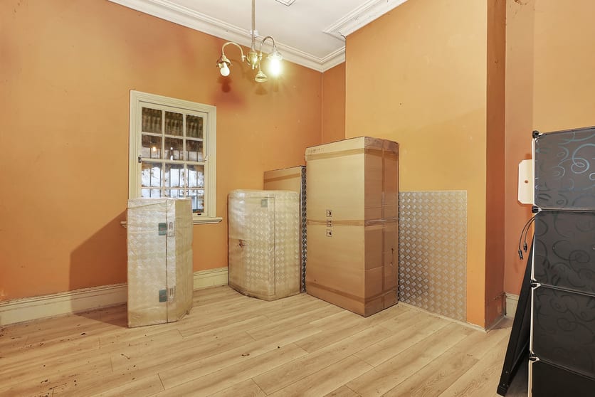 Click to view all images Part 1/2083 Castlereagh Road Penrith NSW 2750 - Image 2
