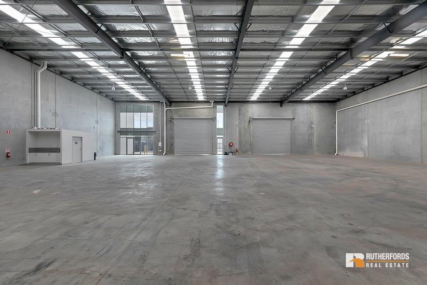 Click to view all images 13 Zacara Court Deer Park VIC 3023 - Image 3