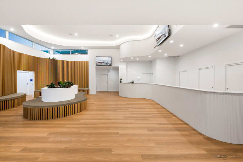 Click to view all images 12/8 Scott Street East Toowoomba QLD 4350 - Image 2