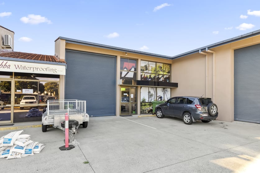 Click to view all images 5/78 Logan Road Woolloongabba QLD 4102 - Image 1