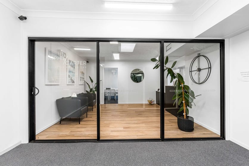Click to view all images Suite 3/34-38 Griffith Street Coolangatta QLD 4225 - Image 1