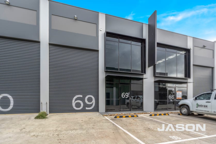 Click to view all images 69/84-110 Cranwell Street Braybrook VIC 3019 - Image 3