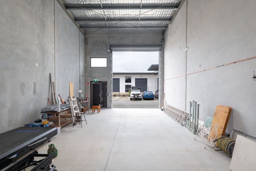 Click to view all images Shed 5/9 Corporate Place Landsborough QLD 4550 - Image 3