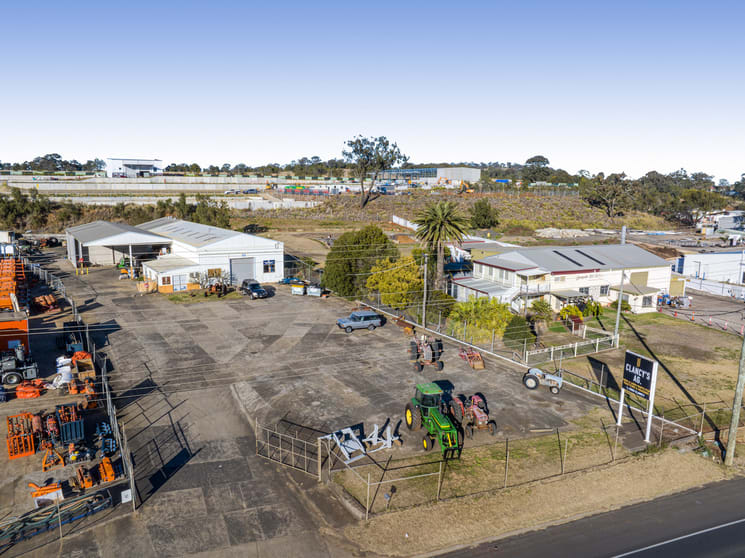 Click to view all images 66 Carrington Road Torrington QLD 4350 - Image 1
