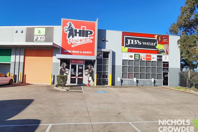 Click to view all images 300 Hume Highway Craigieburn VIC 3064 - Image 1