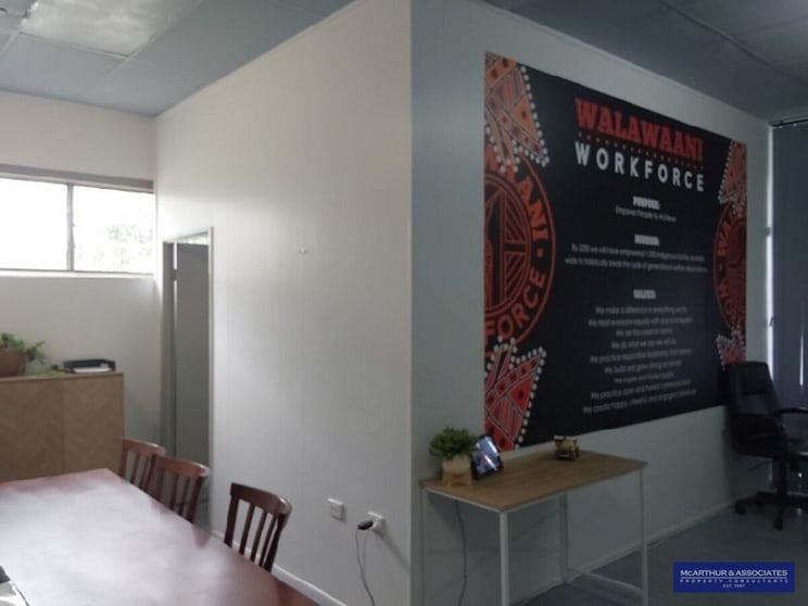 Click to view all images Allenstown QLD 4700 - Image 3