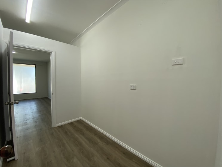 1/57 Oaks Street Thirlmere NSW 2572 - Image 3