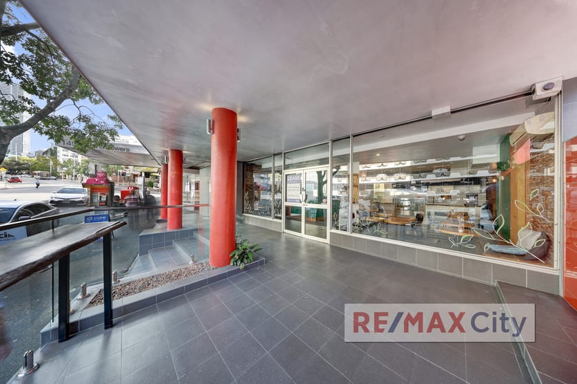 2/149 Wickham Terrace Spring Hill QLD 4000 - Image 2