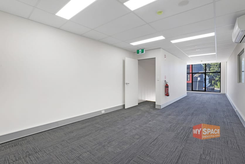 Click to view all images 4/18 Loyalty Road North Rocks NSW 2151 - Image 3