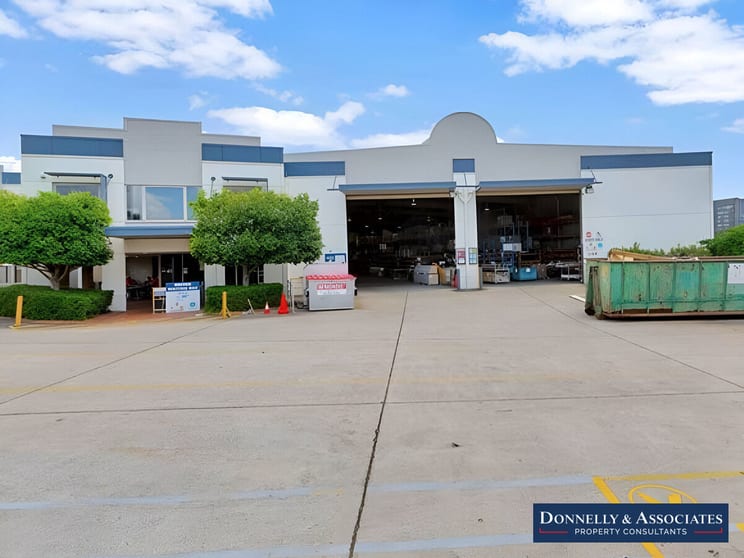Click to view all images 3/48 Weaver Street Coopers Plains QLD 4108 - Image 3