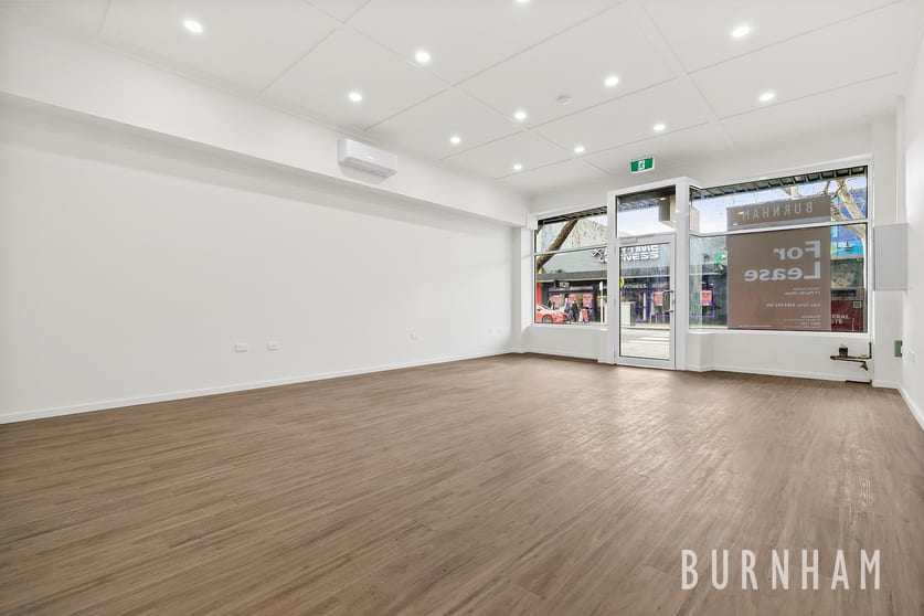 Click to view all images 77 Pier Street Altona VIC 3018 - Image 2