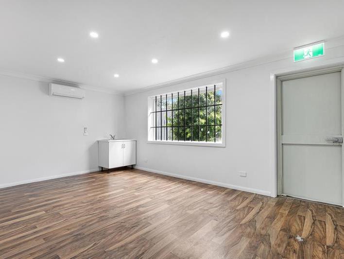 Click to view all images Unit 2/6 Teran Close Whitebridge NSW 2290 - Image 2