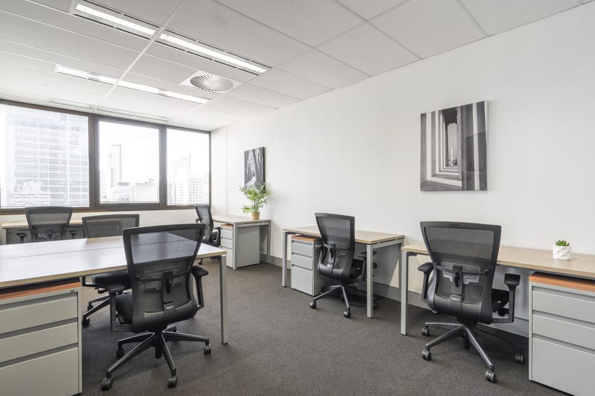 Click to view all images 1096 Doncaster Road Doncaster East VIC 3109 - Image 1