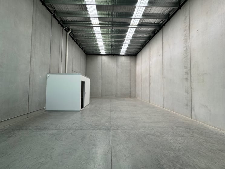 17 Spark Circuit Pakenham VIC 3810 - Image 2