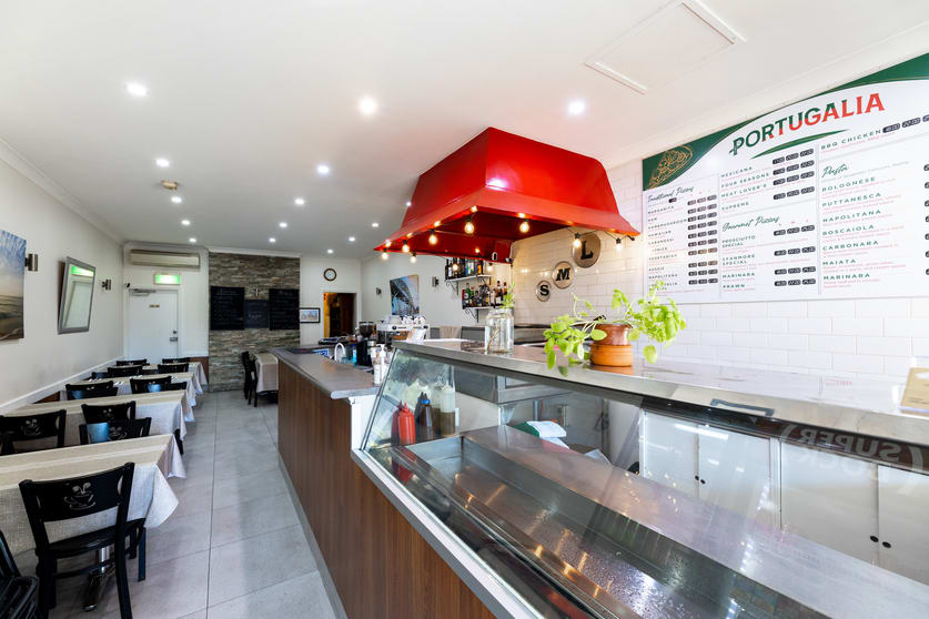 Click to view all images 104 Percival Road Stanmore NSW 2048 - Image 3