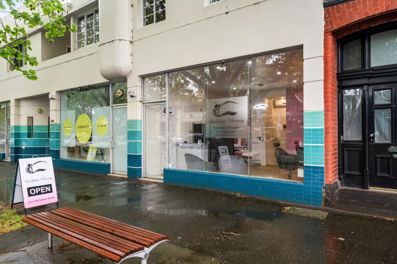 Click to view all images 253c Richardson Street Middle Park VIC 3206 - Image 1