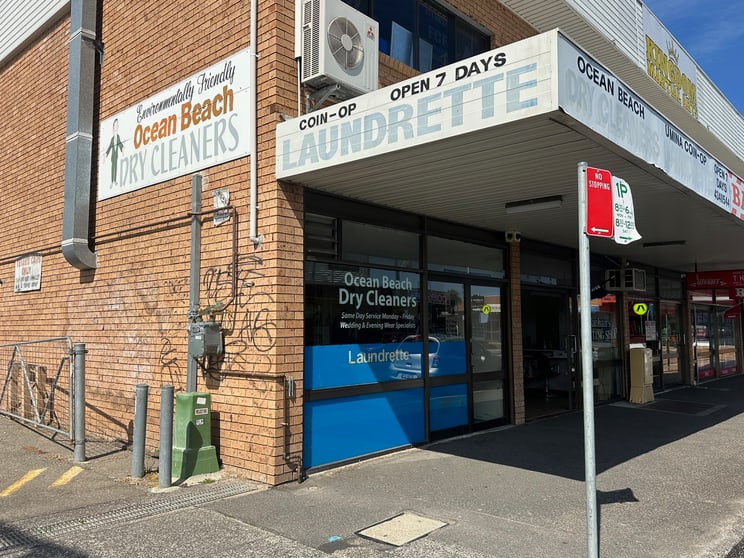 Click to view all images 1/327-329 West Street Umina Beach NSW 2257 - Image 3