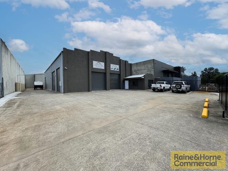 357 MacDonnell Road Clontarf QLD 4019 - Image 1