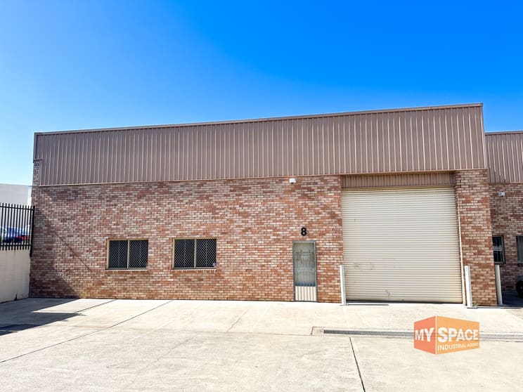 Click to view all images 8/33-35 Stanley Street Peakhurst NSW 2210 - Image 1