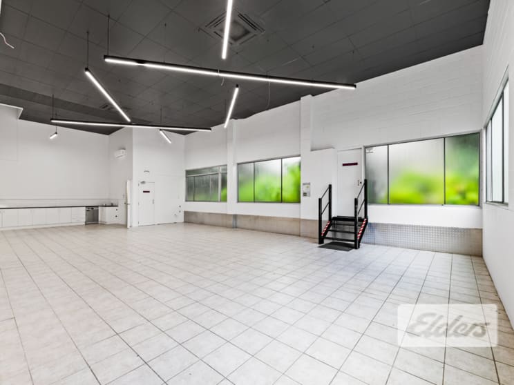 Click to view all images 170 Main Street Kangaroo Point QLD 4169 - Image 3