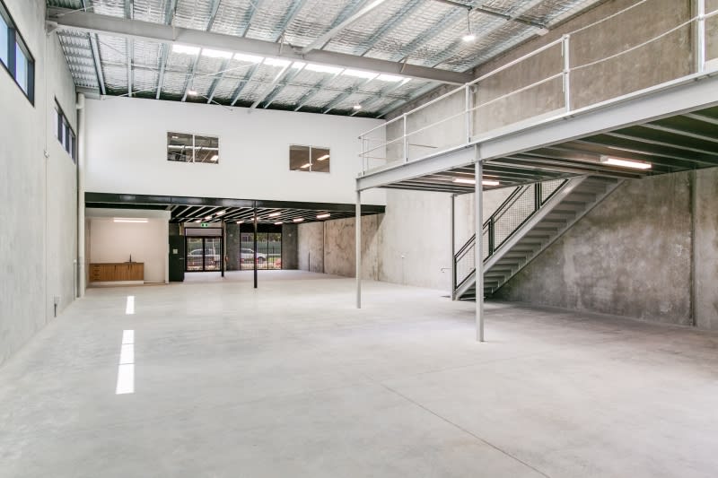 Click to view all images 3/1 Ourimbah Road Tweed Heads NSW 2485 - Image 2