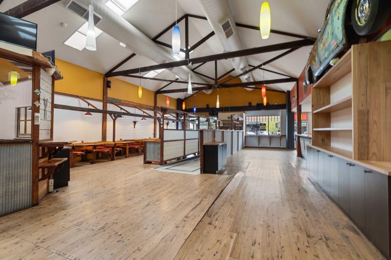 Click to view all images 177 Lords Place Orange NSW 2800 - Image 2