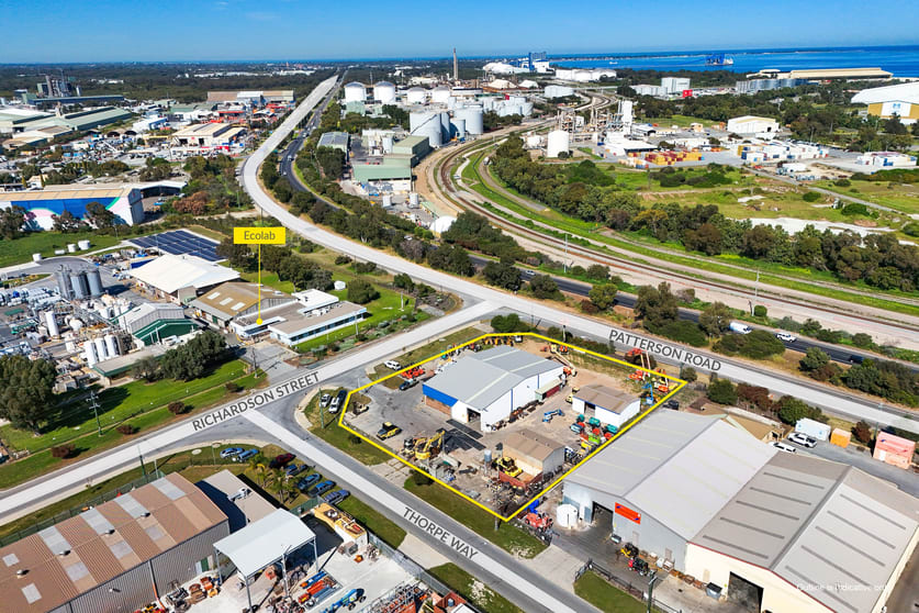 Click to view all images 1 Thorpe Way Kwinana Beach WA 6167 - Image 2