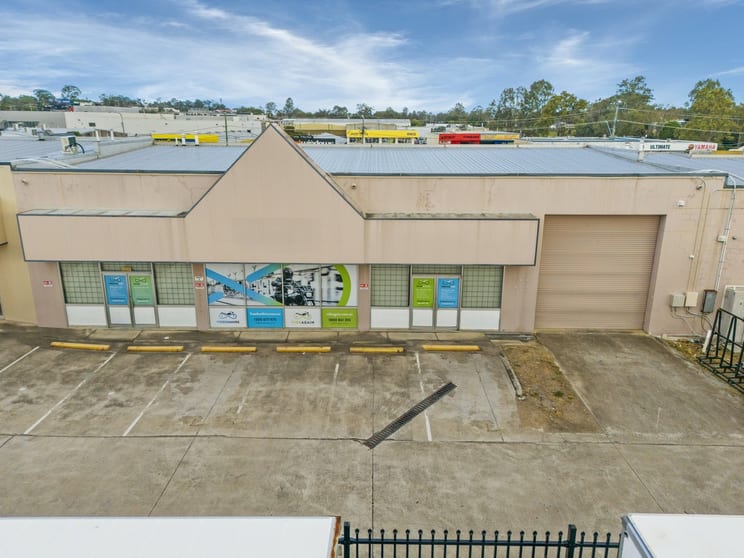 Click to view all images 4/3375 Pacific Highway Slacks Creek QLD 4127 - Image 1