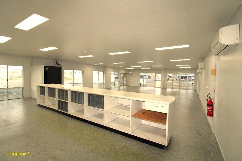 1/7 Victoria Street Mackay QLD 4740 - Image 2