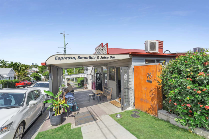Click to view all images 1/94 Arthur Terrace Red Hill QLD 4059 - Image 2