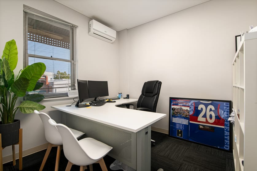 Click to view all images 3/556 Macauley Street Albury NSW 2640 - Image 3