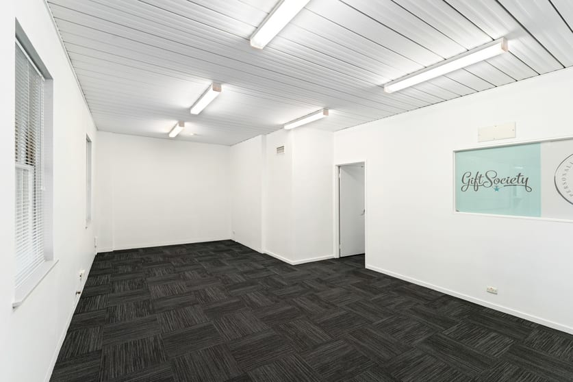 Click to view all images 3/556 Macauley Street Albury NSW 2640 - Image 1