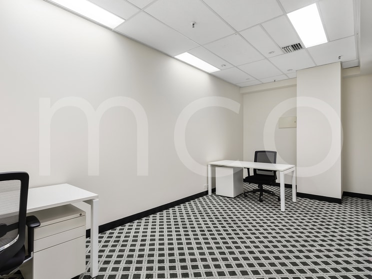 Click to view all images Suite 709/1 Queens Road Melbourne VIC 3000 - Image 3