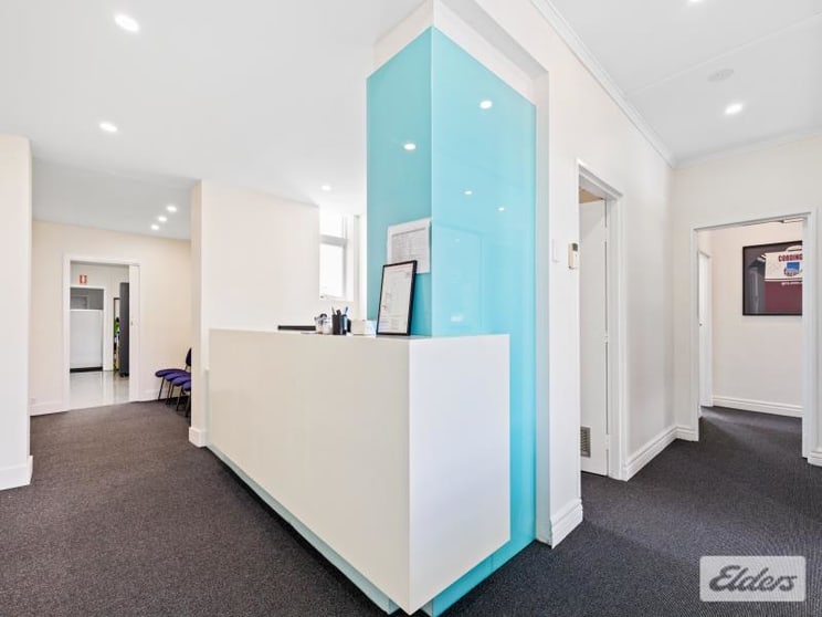 Click to view all images 310 Logan Road Greenslopes QLD 4120 - Image 2