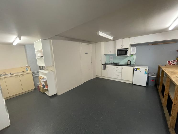 Click to view all images 10/40 Edina Road Ferntree Gully VIC 3156 - Image 3