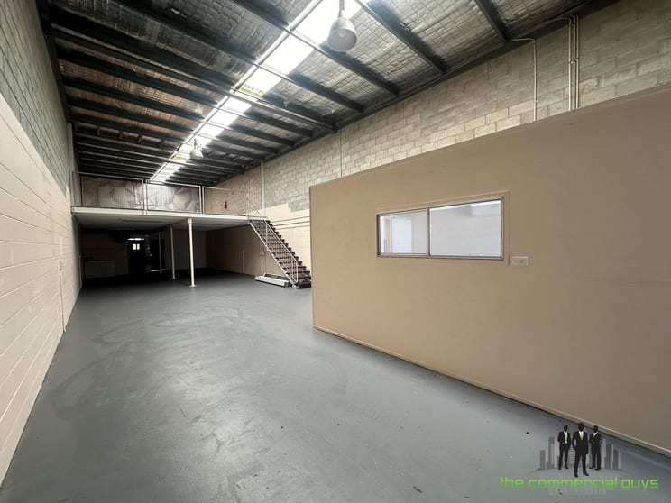 2/60 Beach St Kippa-ring QLD 4021 - Image 3