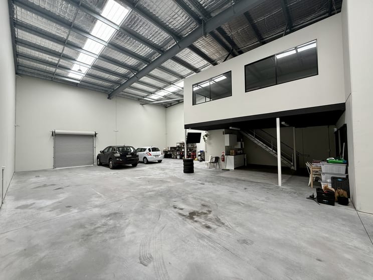 Click to view all images 6/9 Allgas Street Slacks Creek QLD 4127 - Image 3